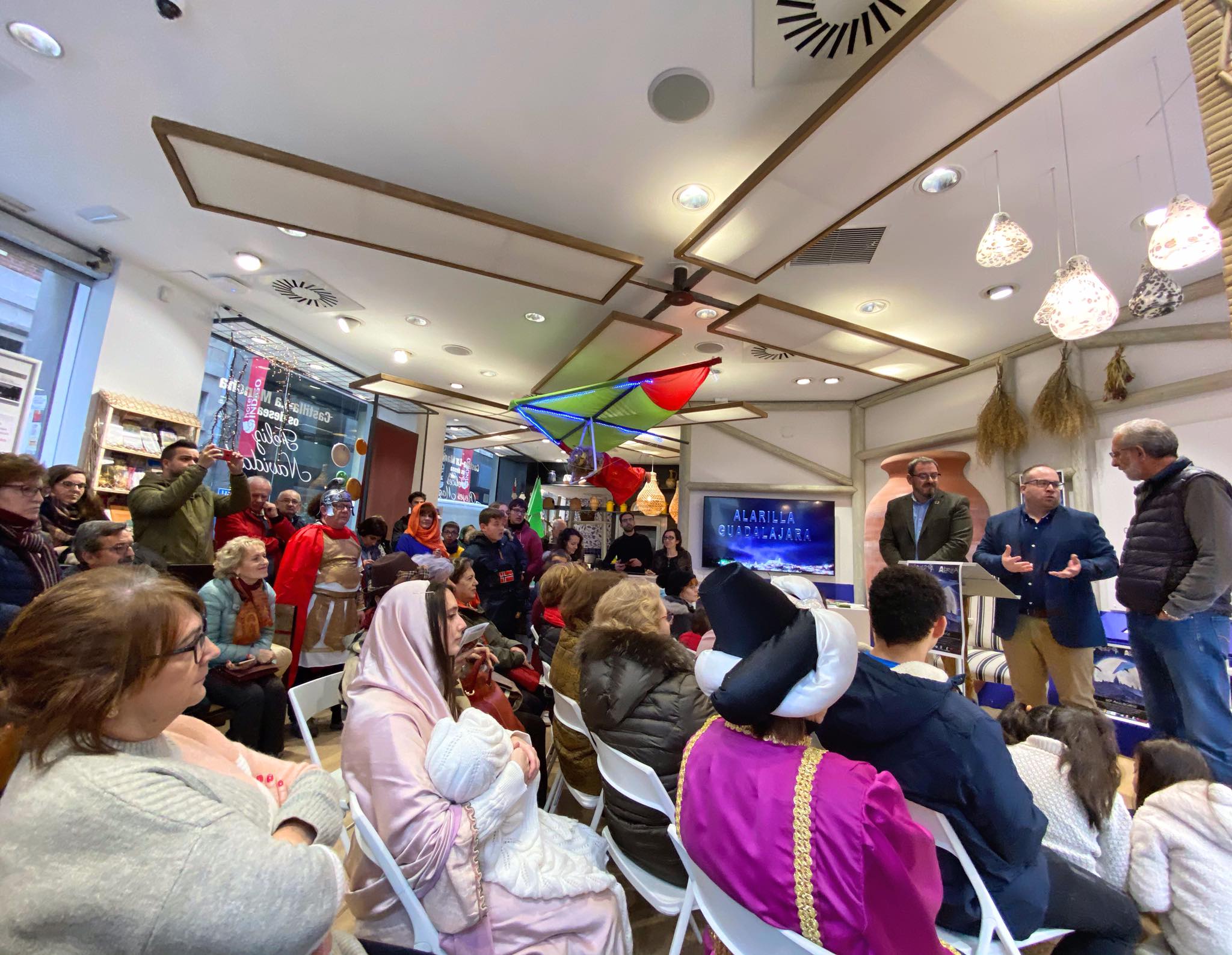 Foto de Cabalgata Aerea en Alarilla, Guadalajara